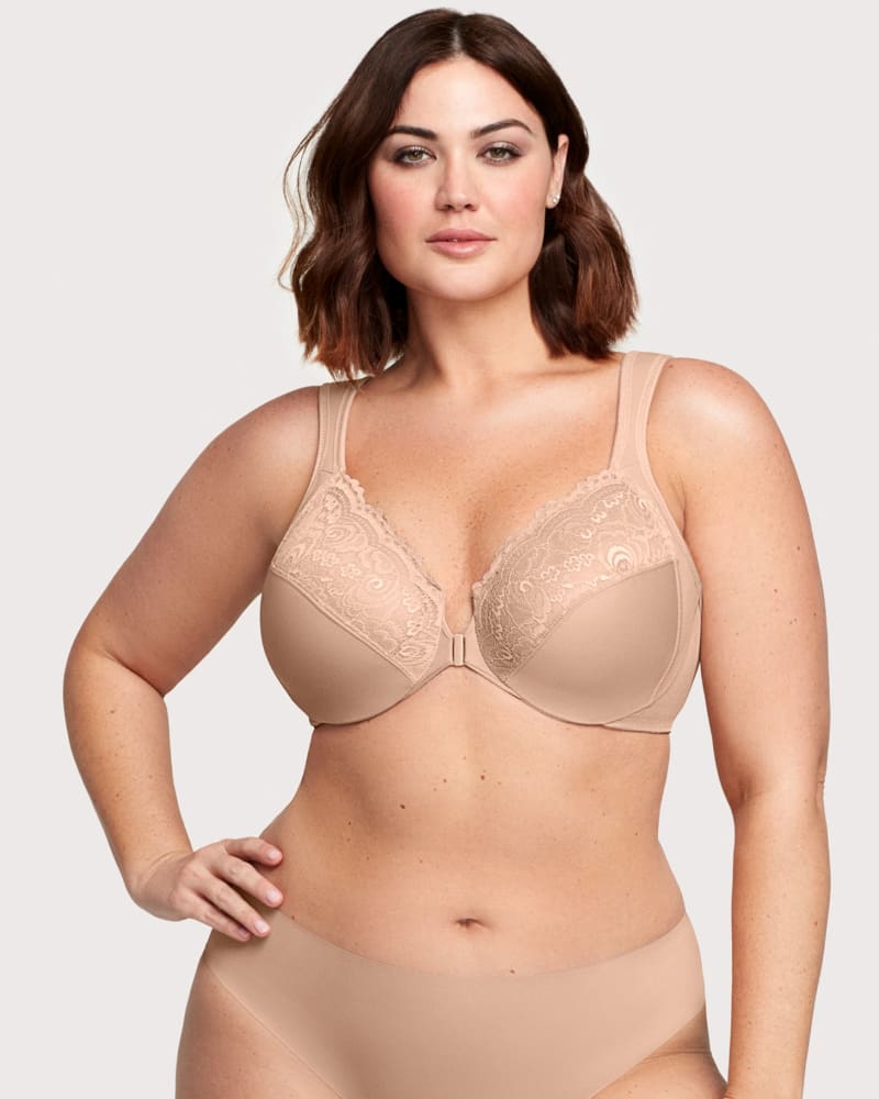 Front of a model wearing a size 40H WonderWire Front-Closure Bra in Cafe by Glamorise. | dia_product_style_image_id:263036